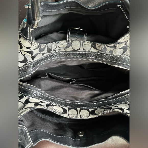 Coach Signature Monogram Soho Lynn Black Canvas Leather Shoulder Bag - Picture 8 of 12